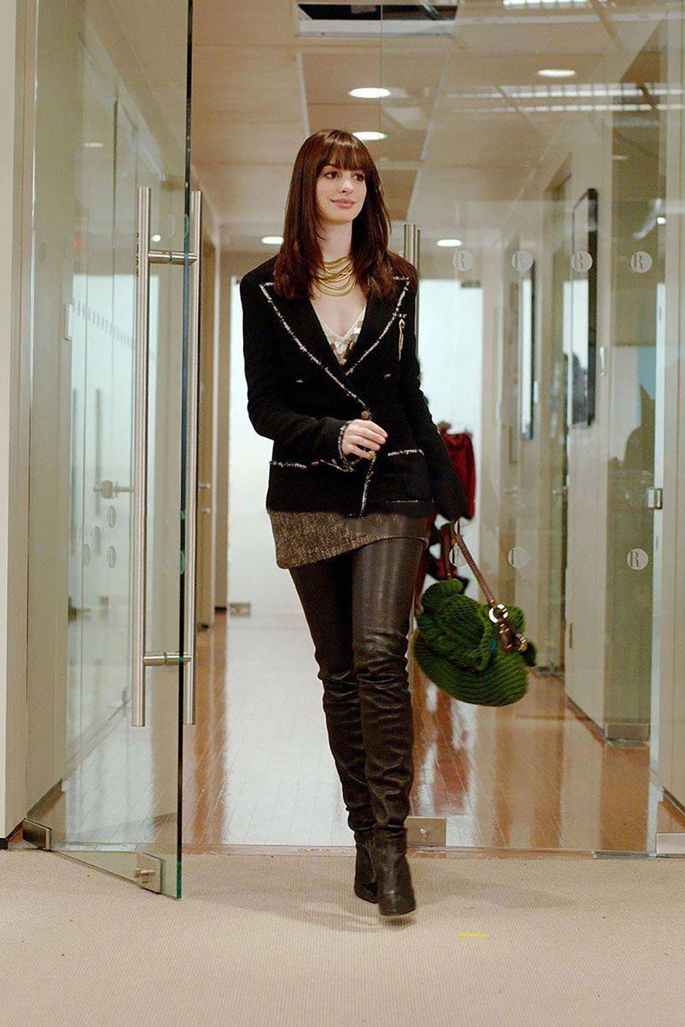Most hunted Chanel dark navy tweed jacket with CC Perfume no 5 Bottle Patch -- as seen in movie Devil Wears Prada.
Size mark 44 FR, condition is pristine, no visible sings of wear.
Caught on many celebs, a must-have vintage Chanel jacket!
- CC logo