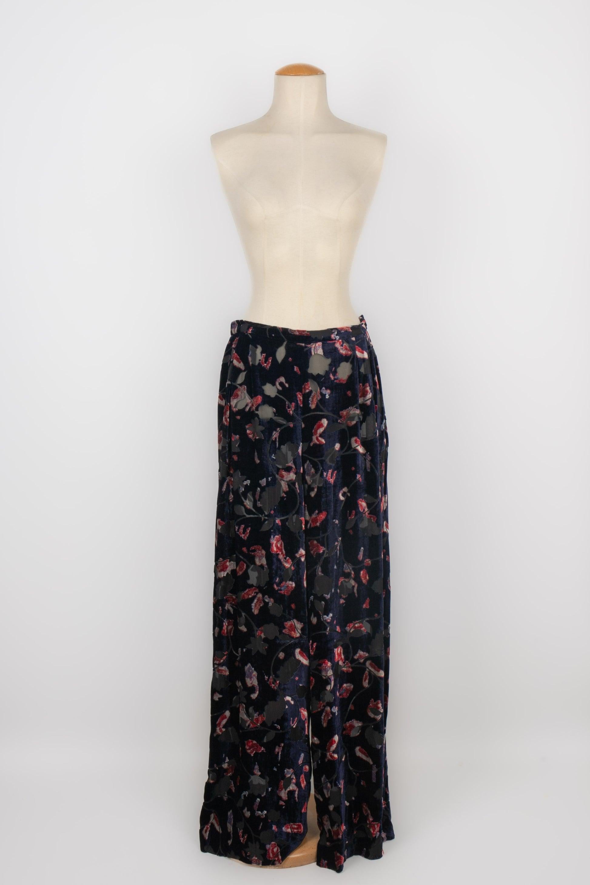 Donna Set di velluto di seta Chanel Devoured, 1997 in vendita