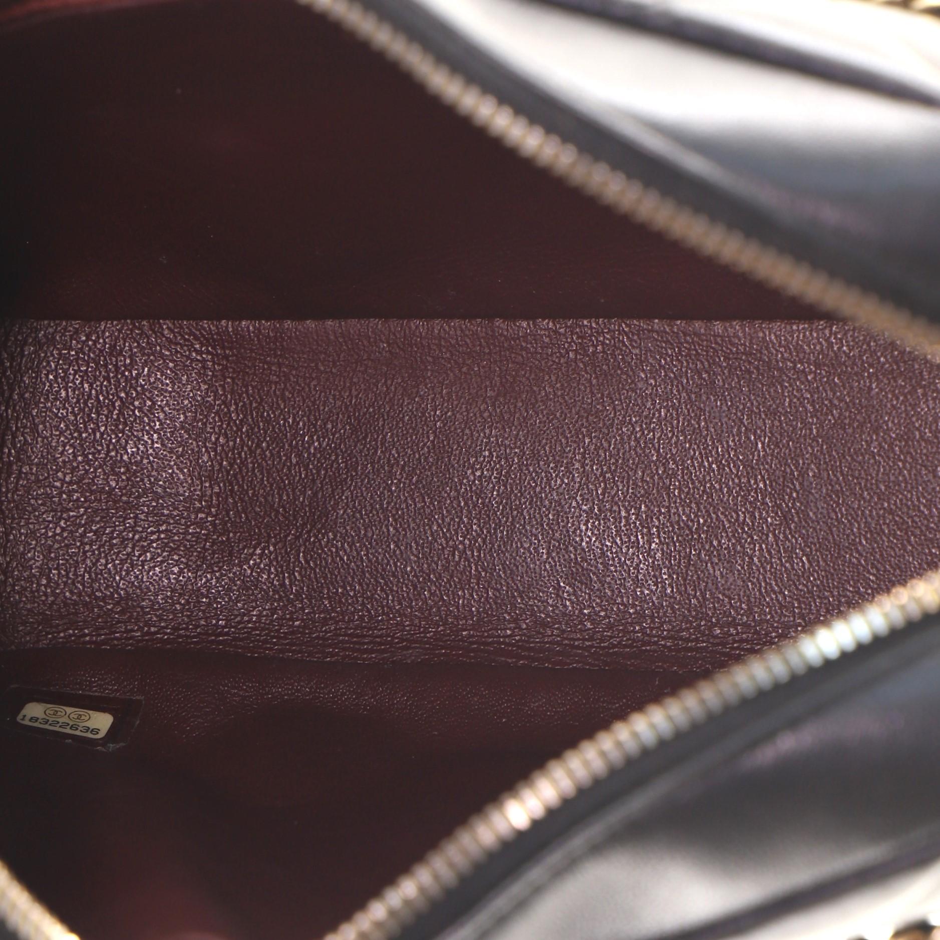 Chanel Diamond CC Kameratasche aus gestepptem Lammfell 1