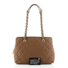 Chanel Diamond CC Chain Tote Gestepptes Lammfell Medium