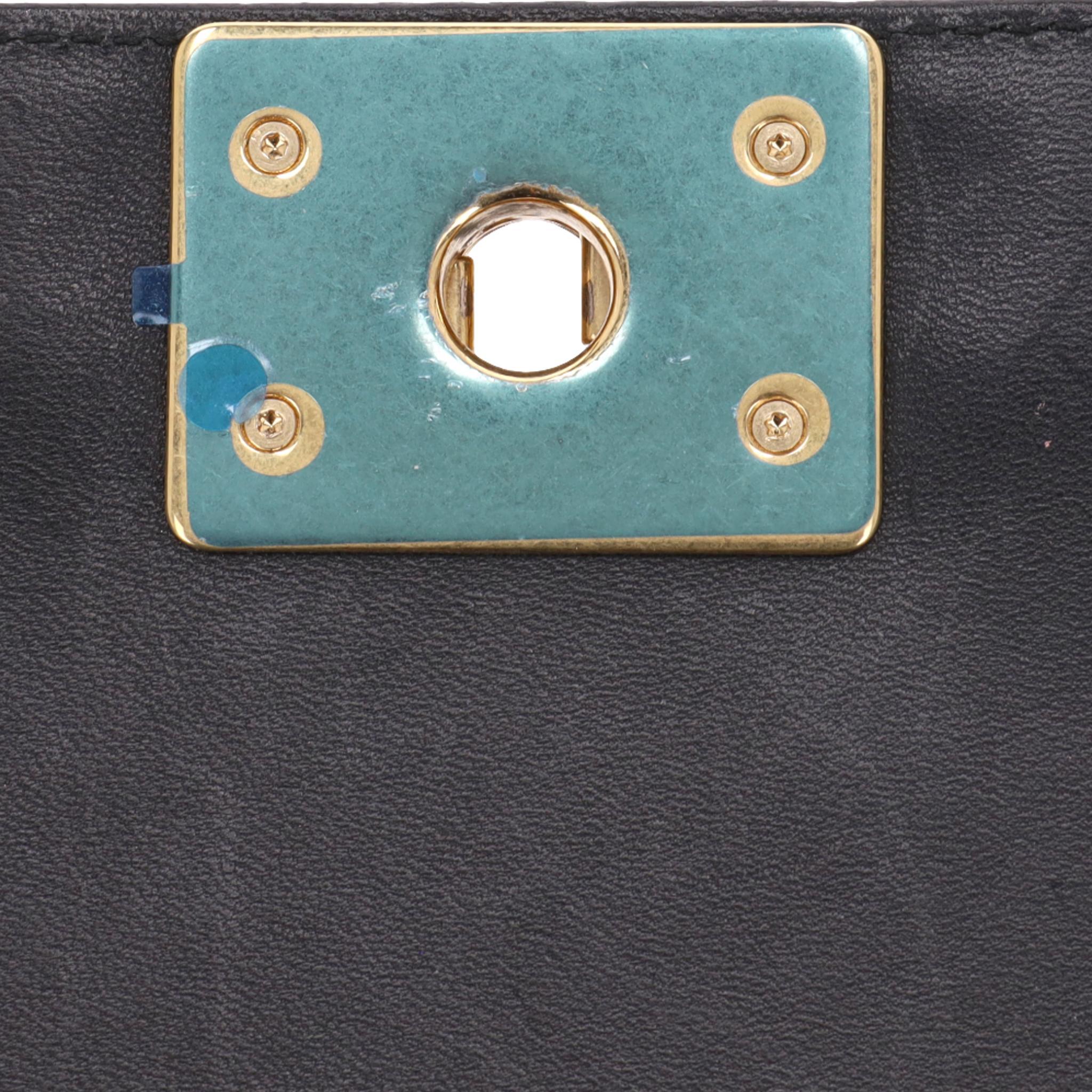 Chanel Diamond Quilted Lambskin New Medium Leather Boy Bag For Sale 4