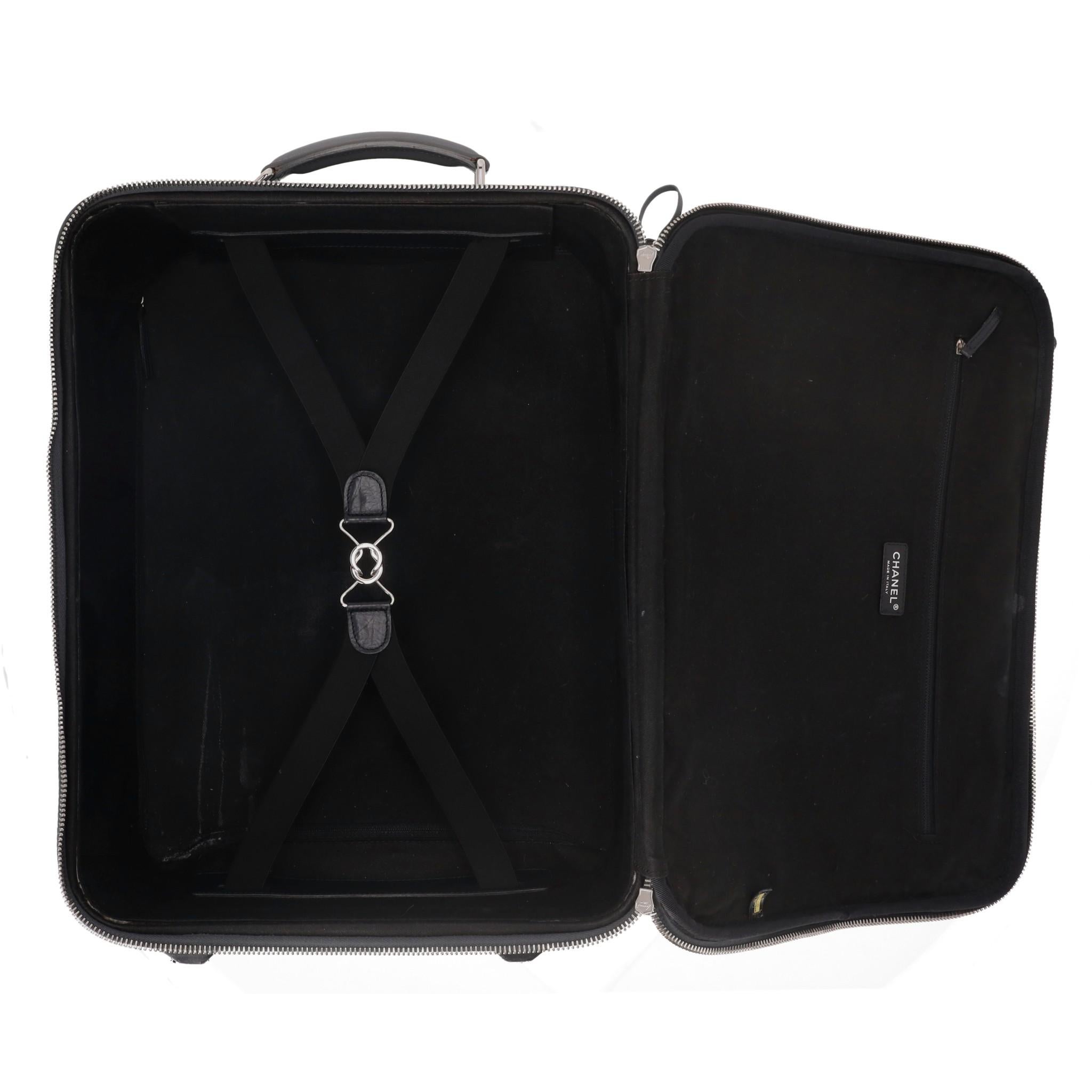 Chanel Diamond Quilted Nylon & Leather 'CC' Trolley Luggage For Sale 10