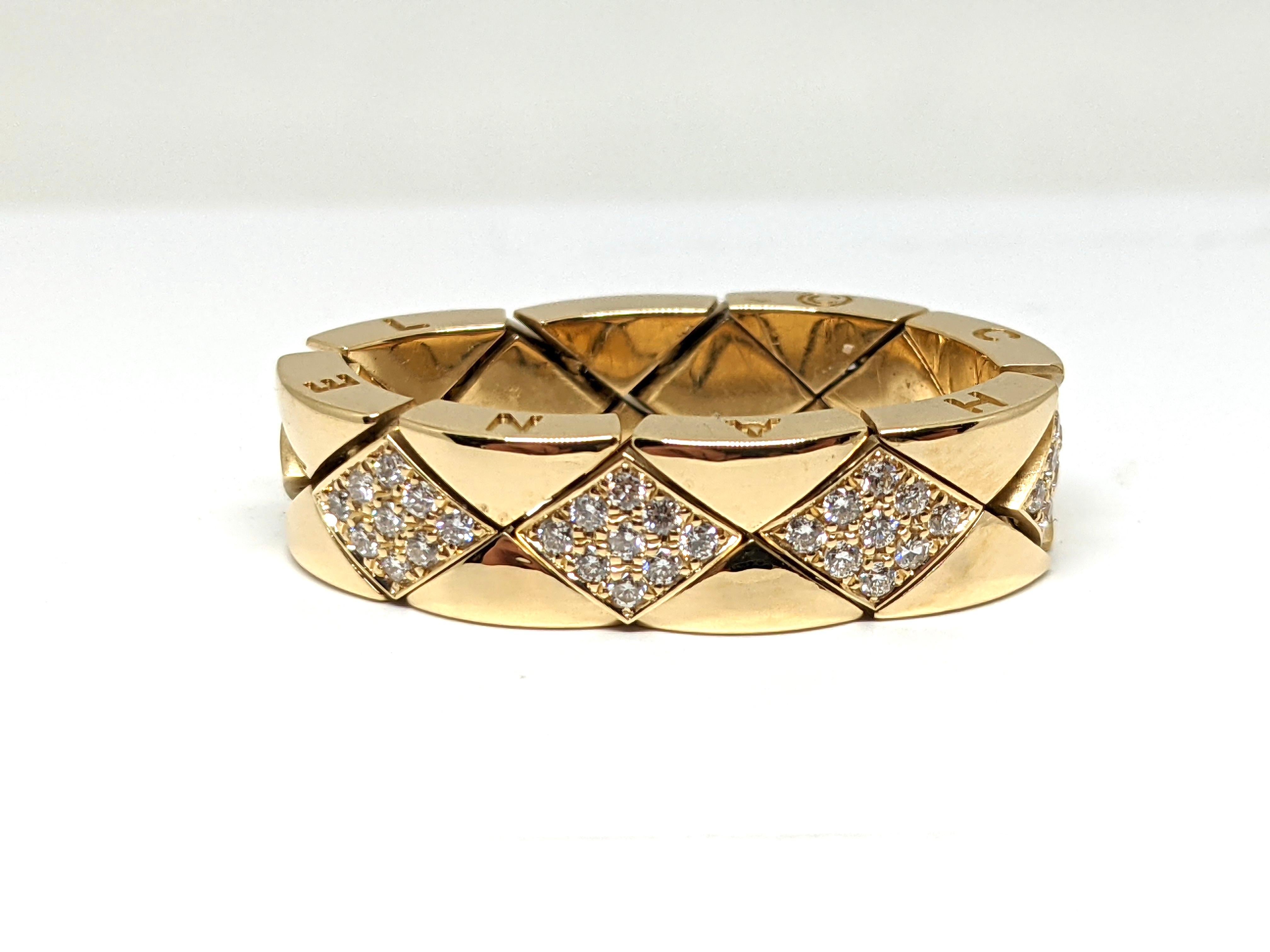 Round Cut Chanel Diamond Ring Yellow Gold