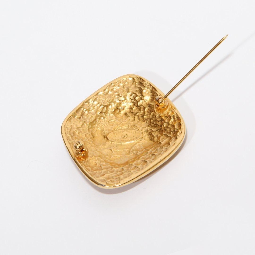 Byzantine Chanel Diamond Shaped Gold Brooch 