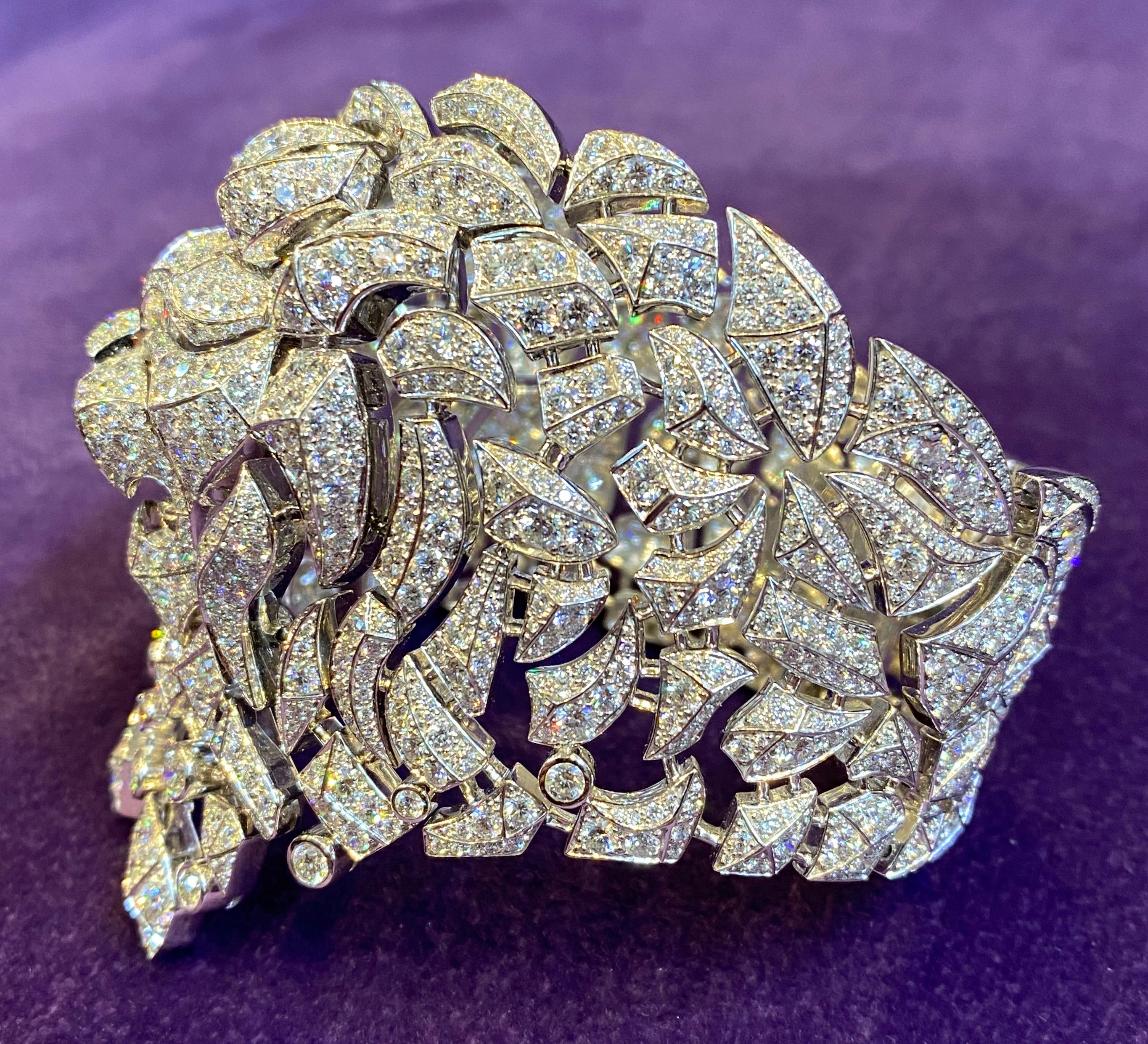 Chanel Diamond Sous le Signe du Lion Necklace & Cuff Bracelet Set 6