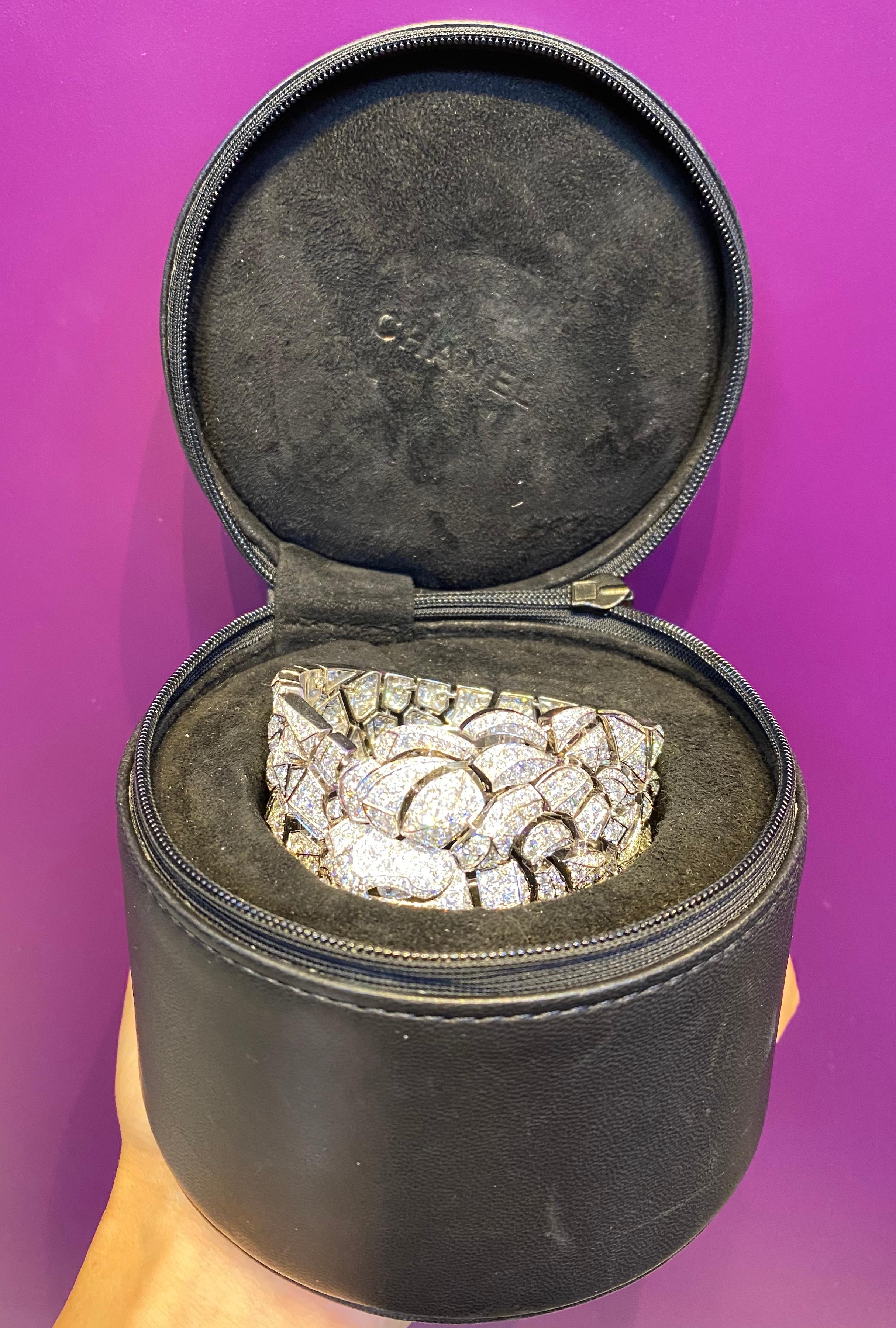 Chanel Diamond Sous le Signe du Lion Necklace & Cuff Bracelet Set 10
