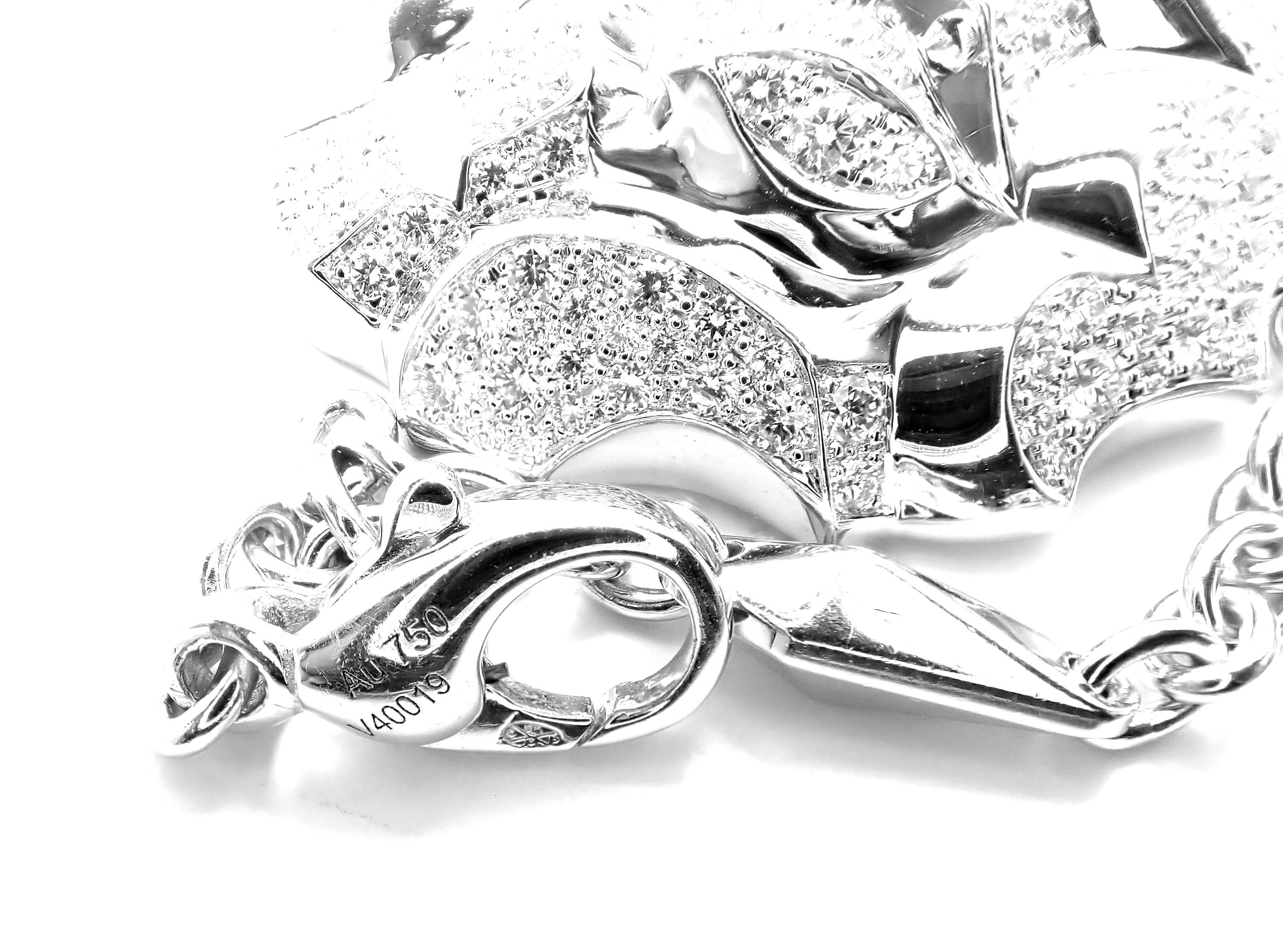Women's or Men's Chanel Diamond Sous Le Signe du Lion White Gold Pendant Necklace