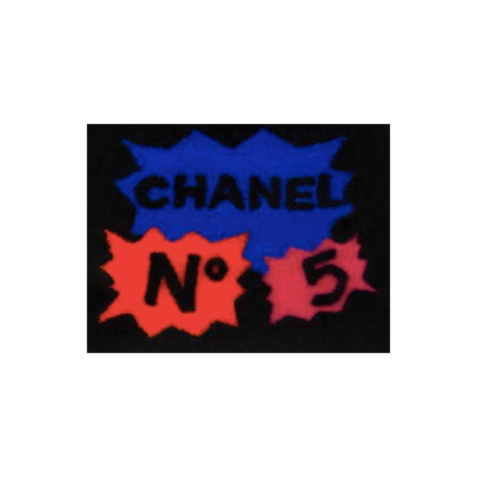 Chanel Diamond Stitch Lambskin Leather Graffiti Tote In Excellent Condition For Sale In Miami, FL