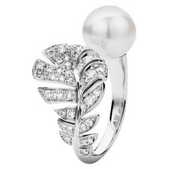 Chanel Diamonds Pearl White Gold Ring