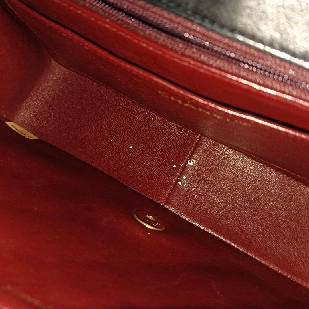 Chanel Diana CC Klappentasche Medium Vintage Schwarzes Lammfell Leder mit 24k Gold HW im Angebot 15