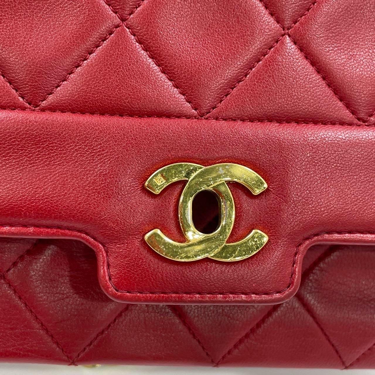 Chanel Diana CC Flap Bag Small Vintage Red Lambskin Leather with 24k Gold HW, 19 10