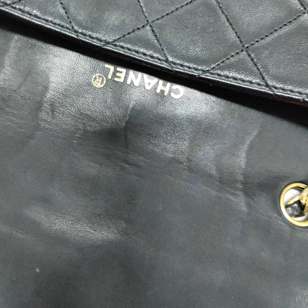 Chanel Diana CC Flap Bag Vintage Black Lambskin Leather with 24k Gold Hardware 6
