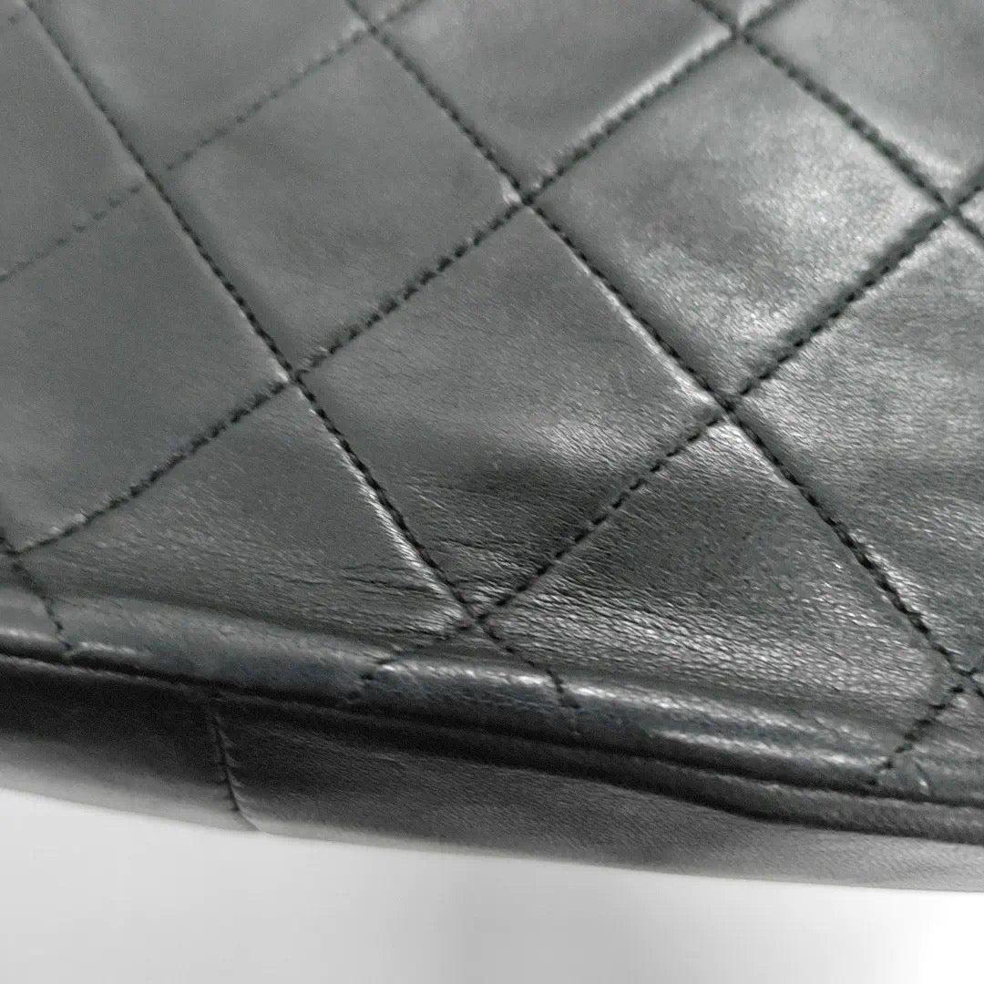 Chanel Diana CC Flap Bag Vintage Black Lambskin Leather with 24k Gold Hardware 8