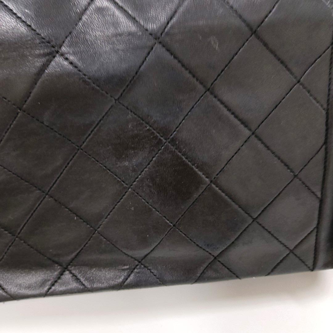Chanel Diana CC Flap Bag Vintage Black Lambskin Leather with 24k Gold HW, 1989 For Sale 10