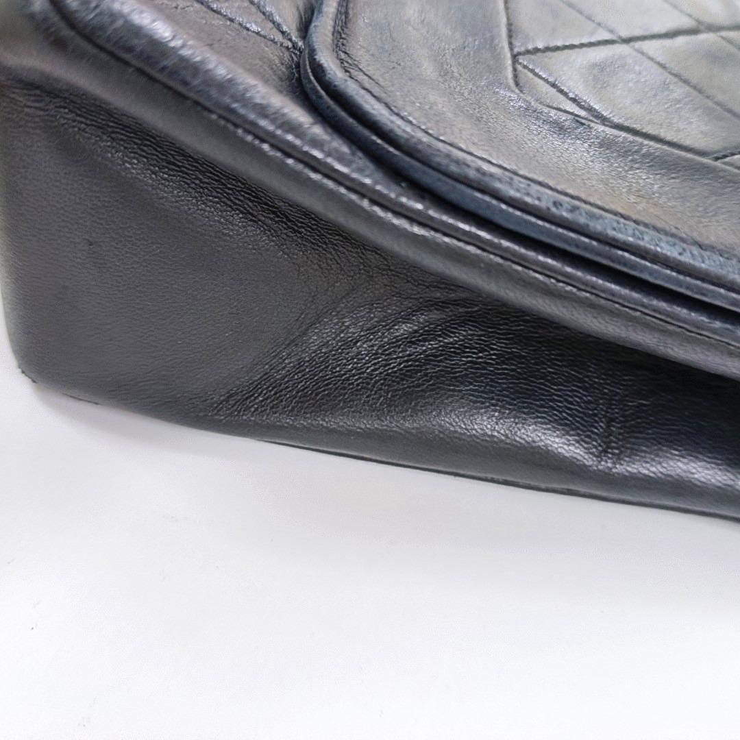 Chanel Diana CC Flap Bag Vintage Black Lambskin Leather with 24k Gold HW, 1989 For Sale 12