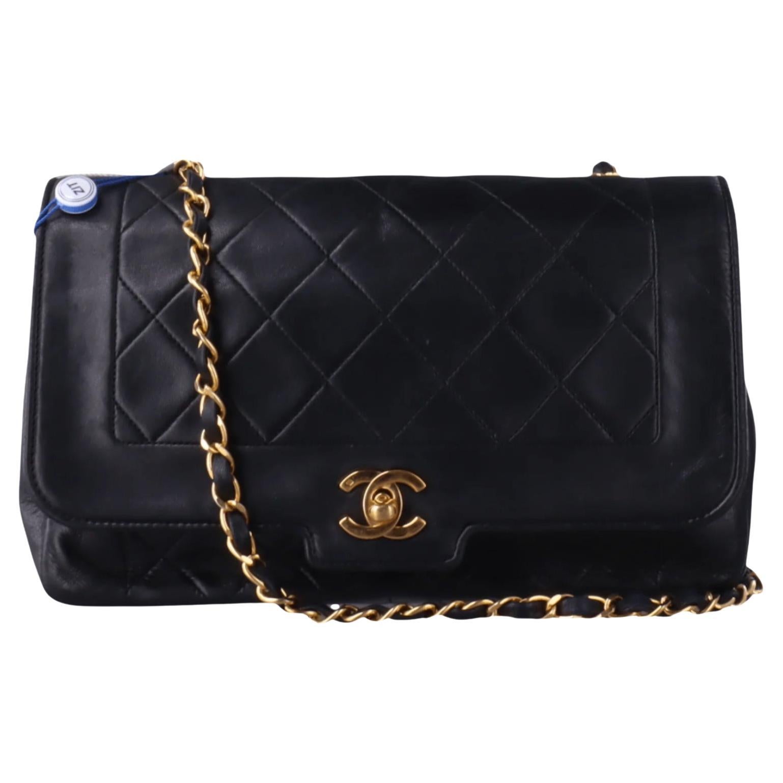 Chanel Diana CC Flap Bag Vintage Black Lambskin Leather with 24k Gold HW, 1989 For Sale