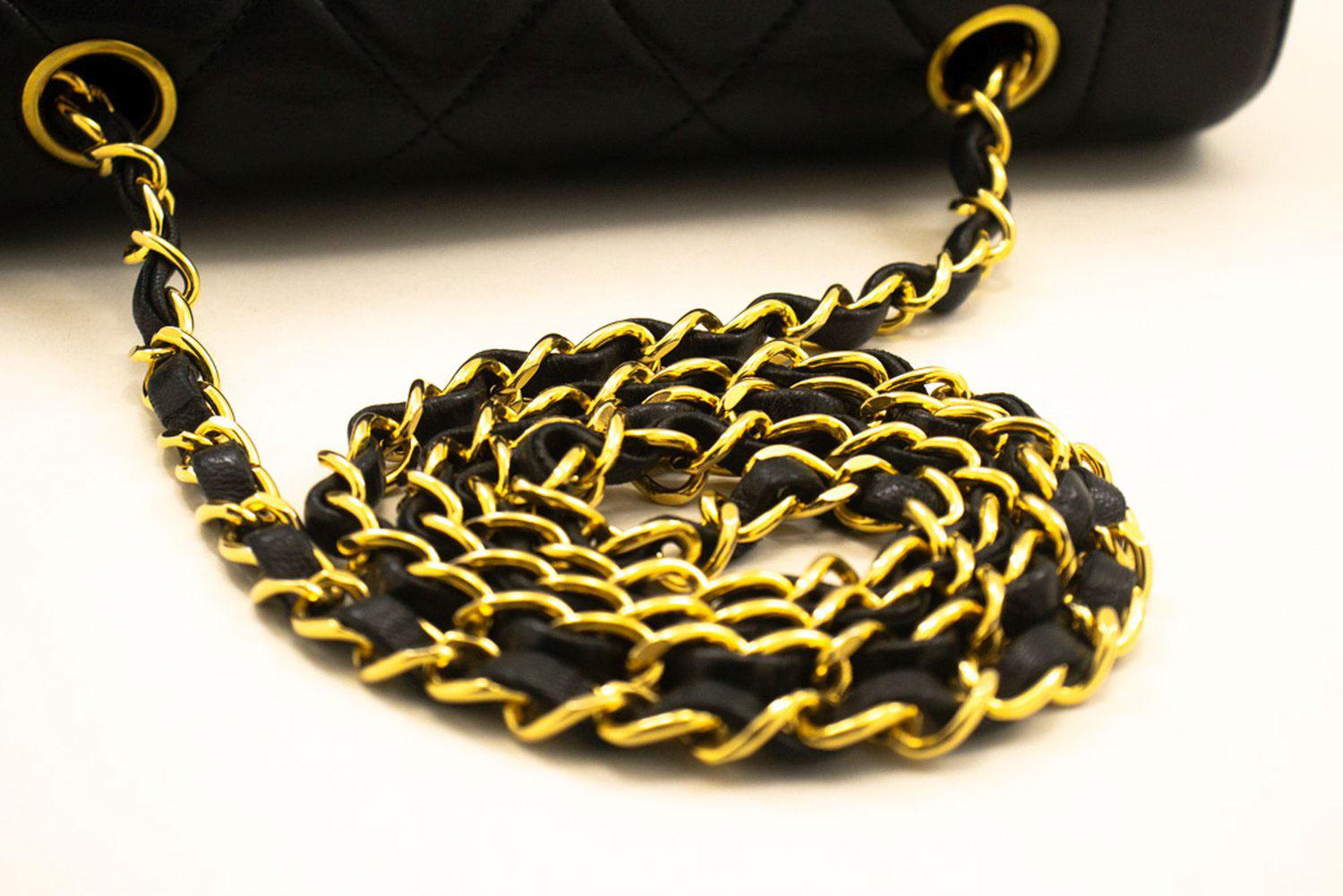 CHANEL Diana Chain Flap Shoulder Bag Black Quilted Purse Lambskin For Sale 9