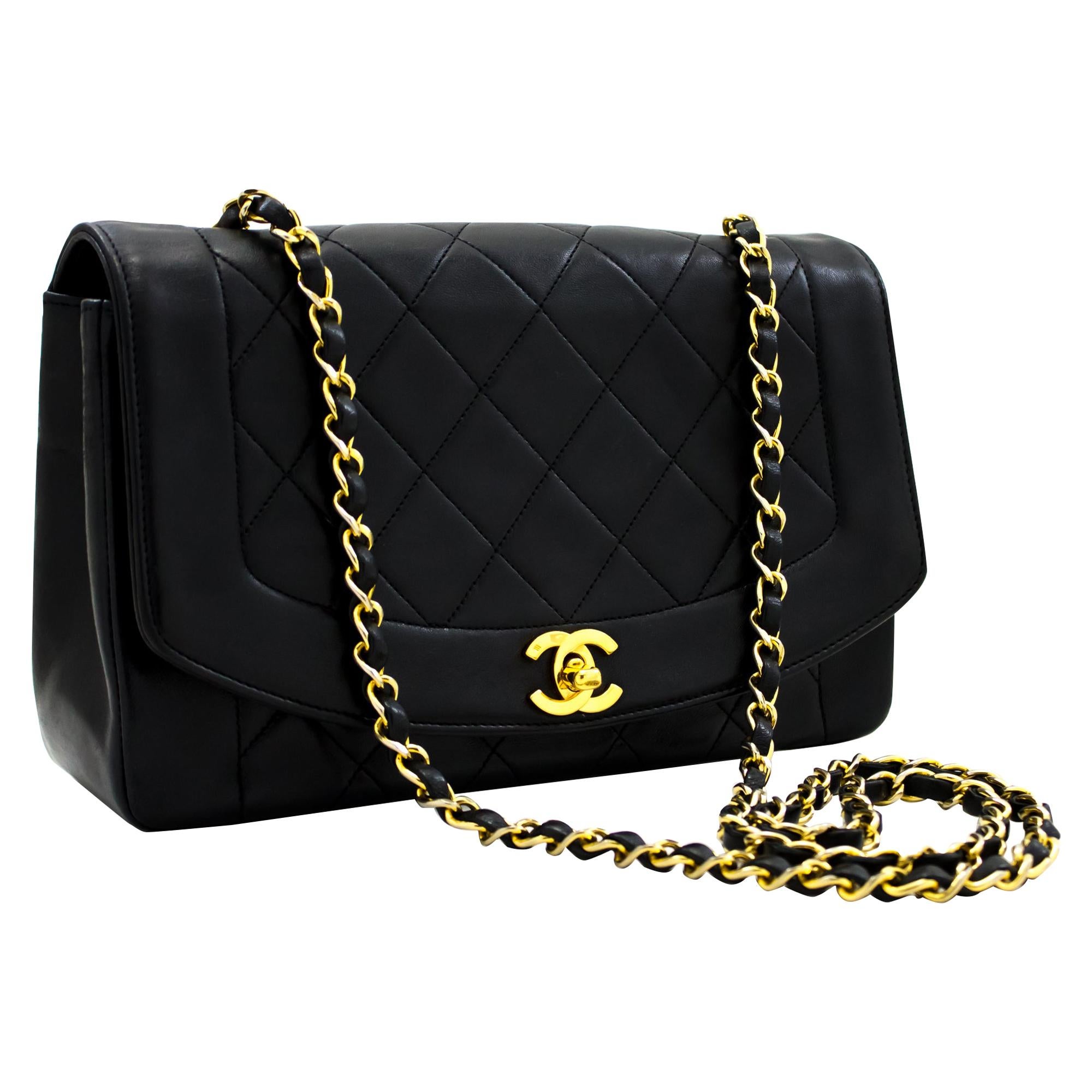 chanel black quilted purse