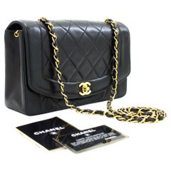 Vintage Chanel Handbags and Purses - 5,058 For Sale at 1stDibs