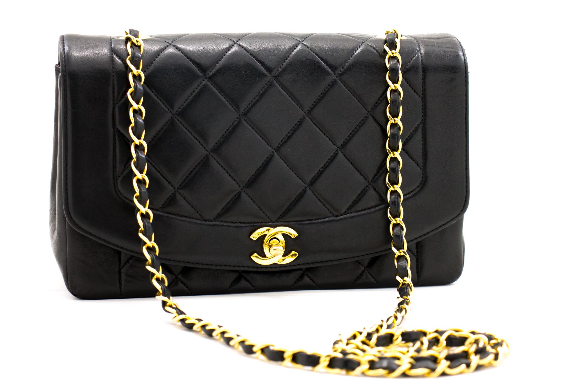 An authentic CHANEL Diana Flap Chain Shoulder Bag Crossbody Black Quilted Lamb. The color is Black. The outside material is Leather. The pattern is Solid. This item is Vintage / Classic. The year of manufacture would be 1994-1996.
Conditions &