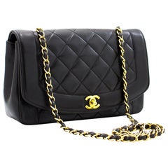 CHANEL Diana Chain Flap Shoulder Crossbody Bag Cordero acolchado negro