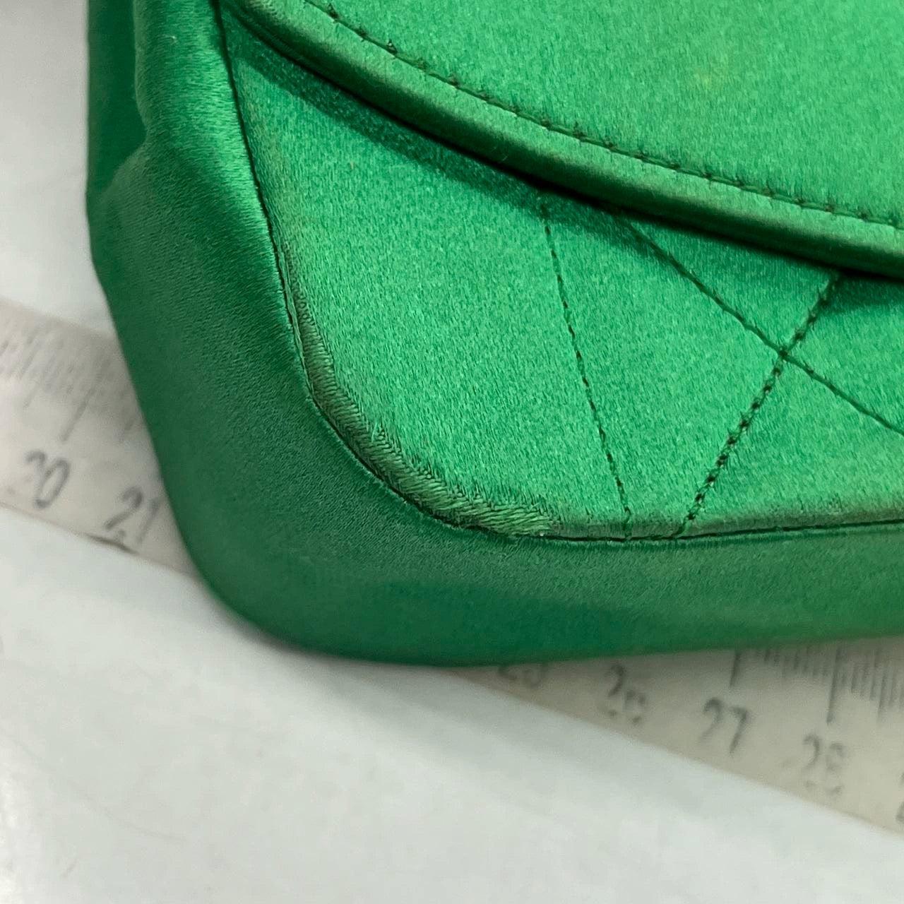 Chanel Diana Flap Bag 1990 Mini Green Silk Satin Bijou Chain 13