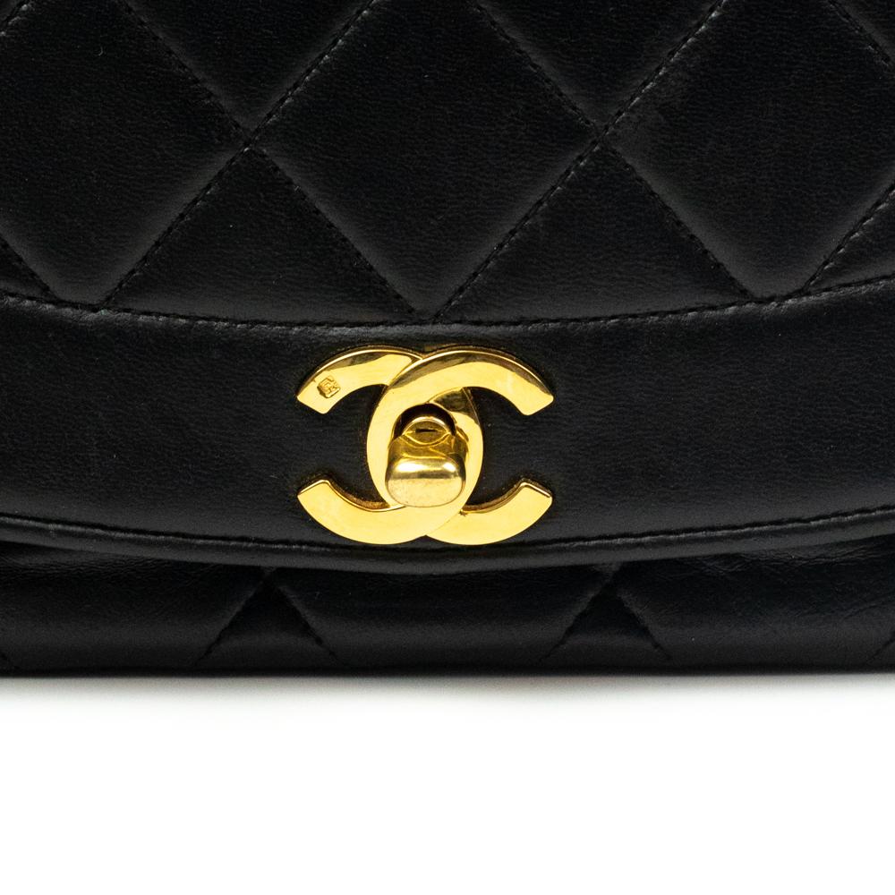 Chanel, Diana in black leather 8