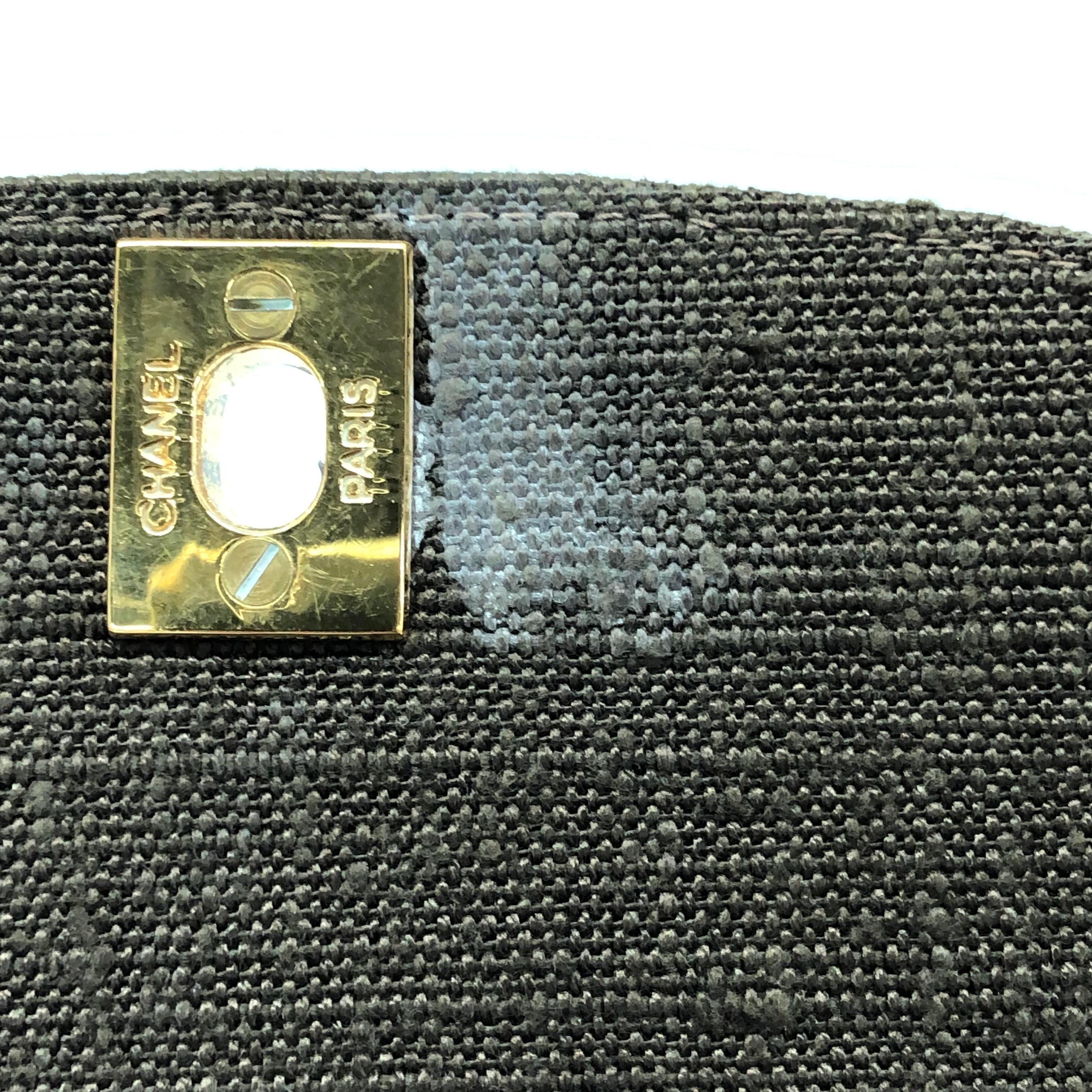 Chanel Diana Medium Brown Tissu à rabat unique avec HW plaqué or 24 carats en vente 11