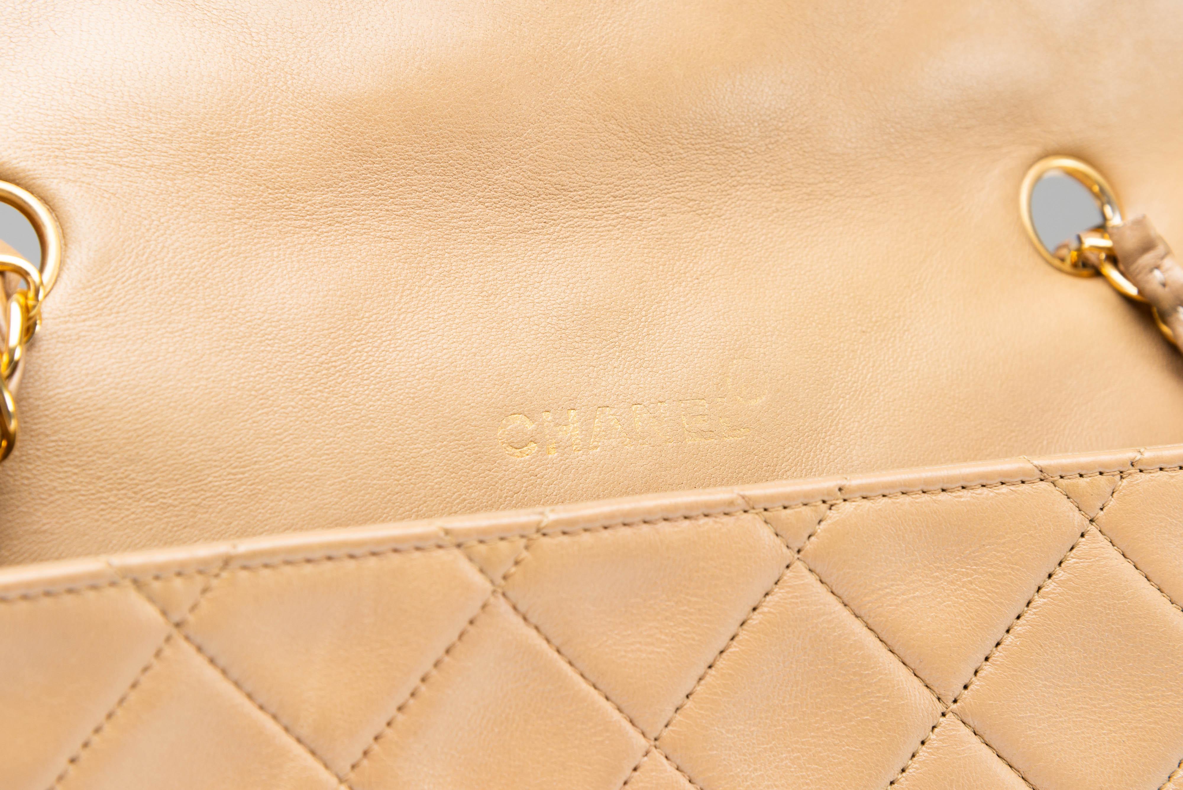Chanel Diana Medium Light Brown 24k Gold Hardware For Sale 8
