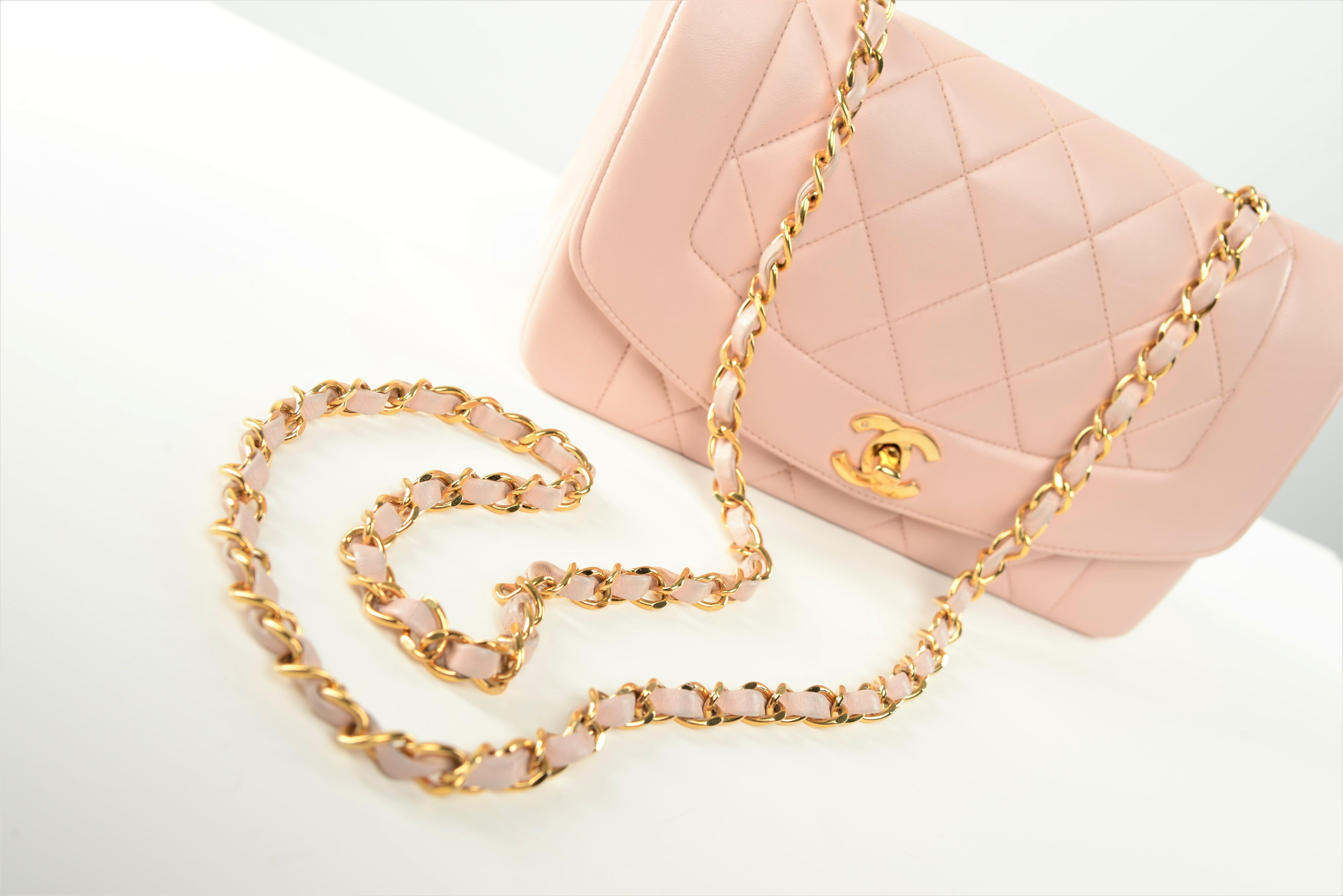 chanel pink diana bag