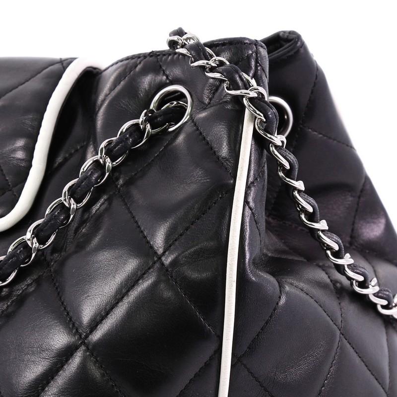Chanel Divine Tote Quilted Lambskin Medium 4