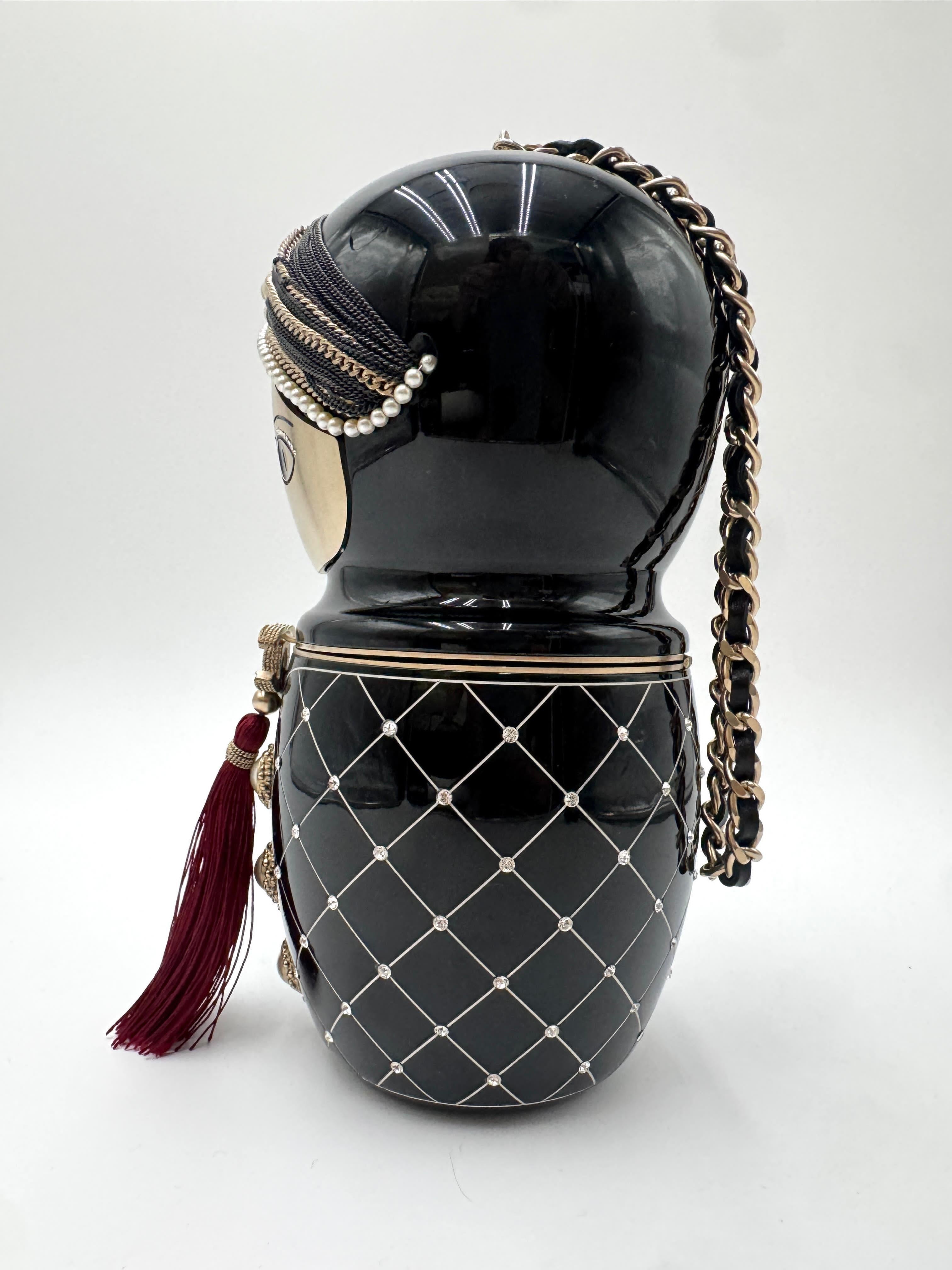 Bottiglia di profumo Chanel Doll - Edizione limitata da collezione in vendita 2