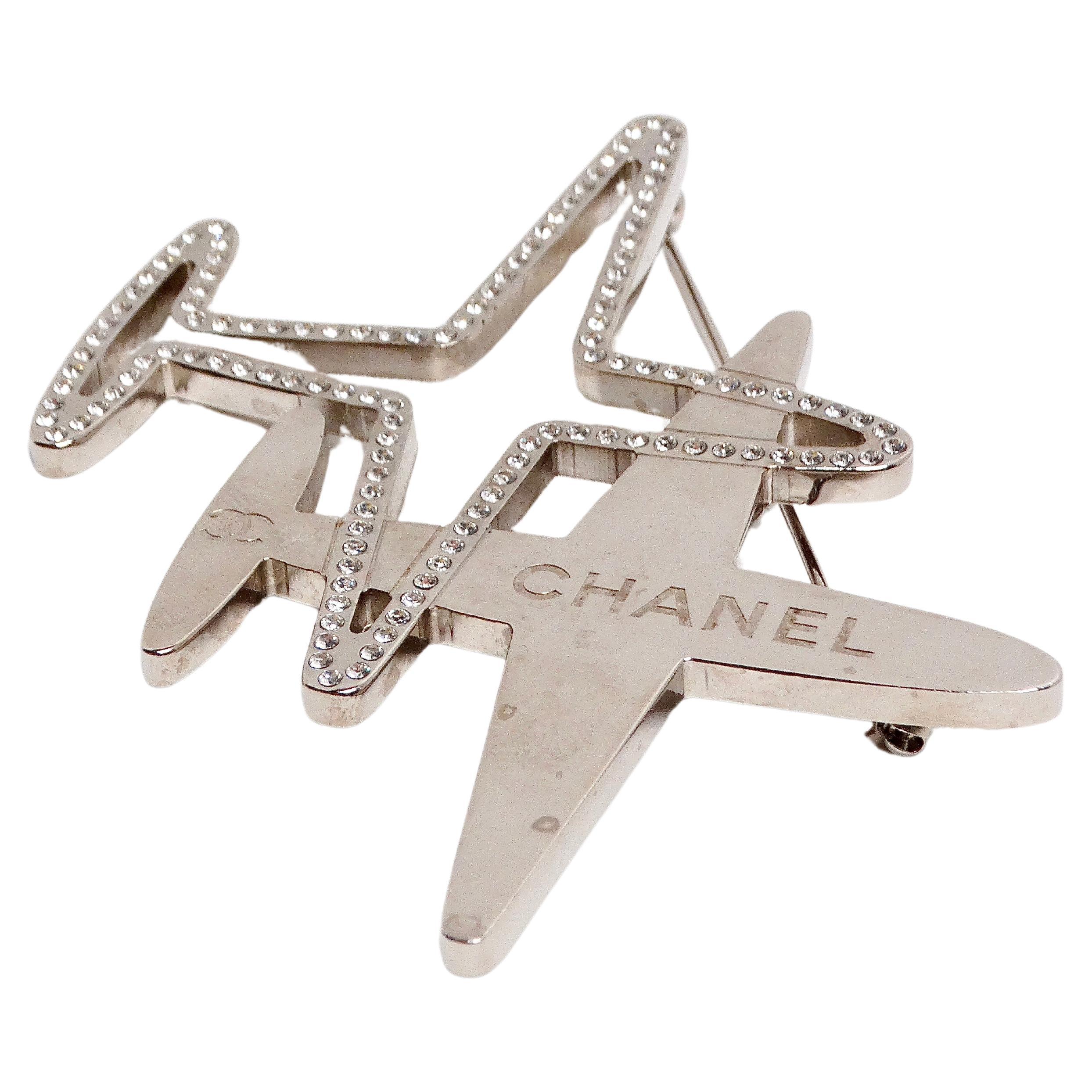 Chanel Double Airplane Kristall-Silber-Ton-Brosche Circa 2016 im Angebot 4