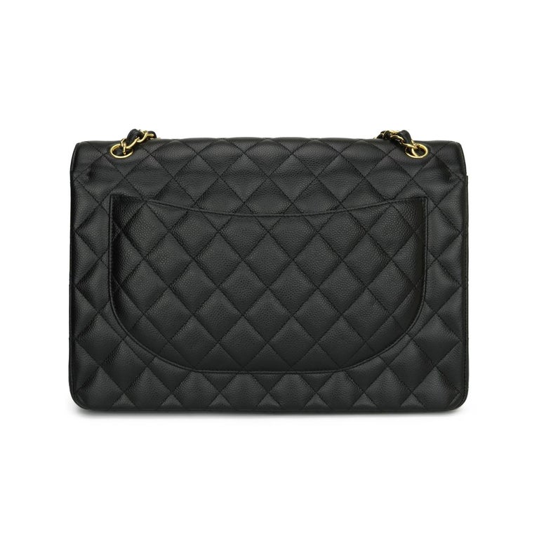 CHANEL Double Flap Maxi Bag Black Caviar with Gold Hardware 2018 In Excellent Condition For Sale In Huddersfield, GB