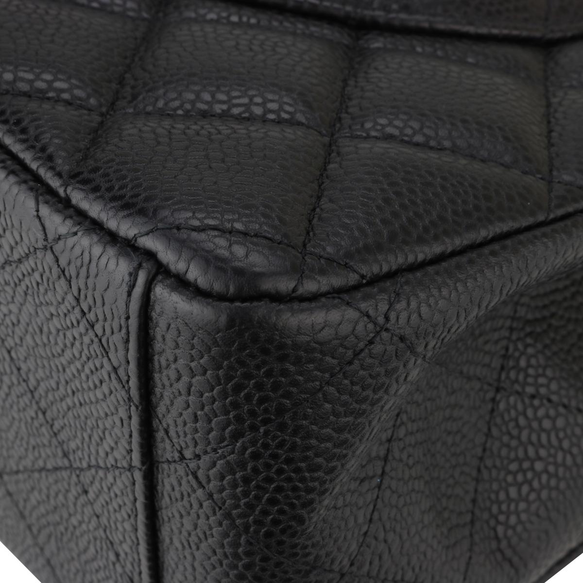 CHANEL Double Flap Maxi Bag Black Caviar with Silver Hardware 2014 en vente 7