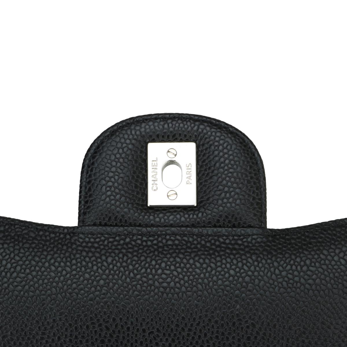 CHANEL Double Flap Maxi Bag Black Caviar with Silver Hardware 2014 en vente 10
