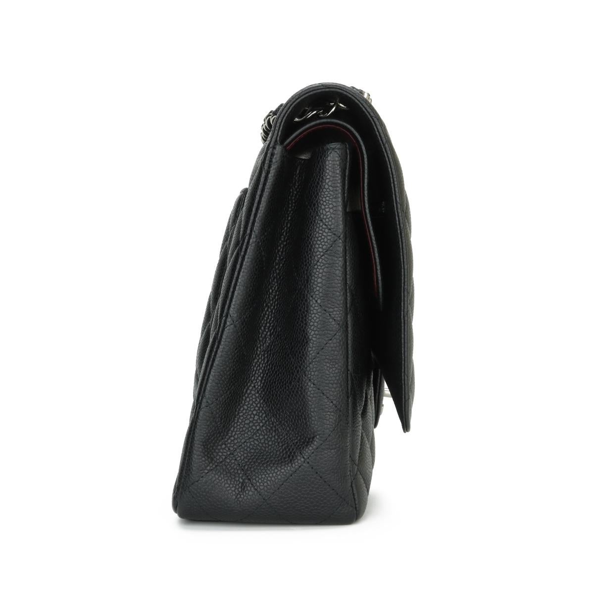 CHANEL Double Flap Maxi Bag Black Caviar with Silver Hardware 2014 en vente 1