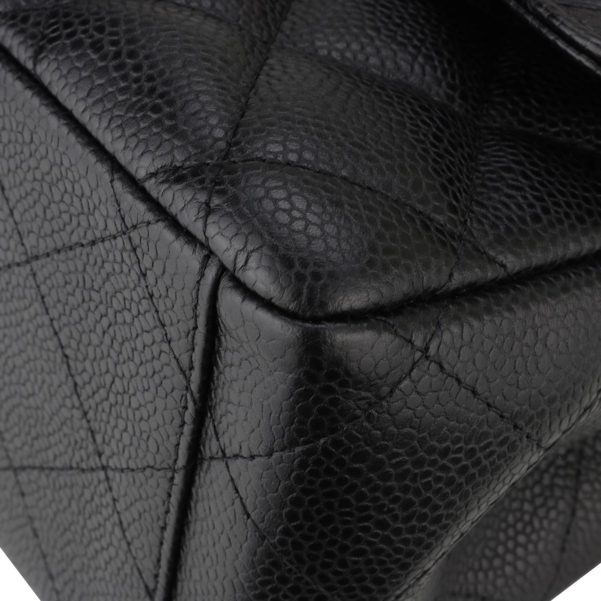 CHANEL Double Flap Maxi Bag Black Caviar with Silver Hardware 2014 en vente 5