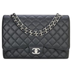 CHANEL Maxi-Tasche mit doppelter Klappe in Schwarz und Kaviar mit silberner Hardware 2014