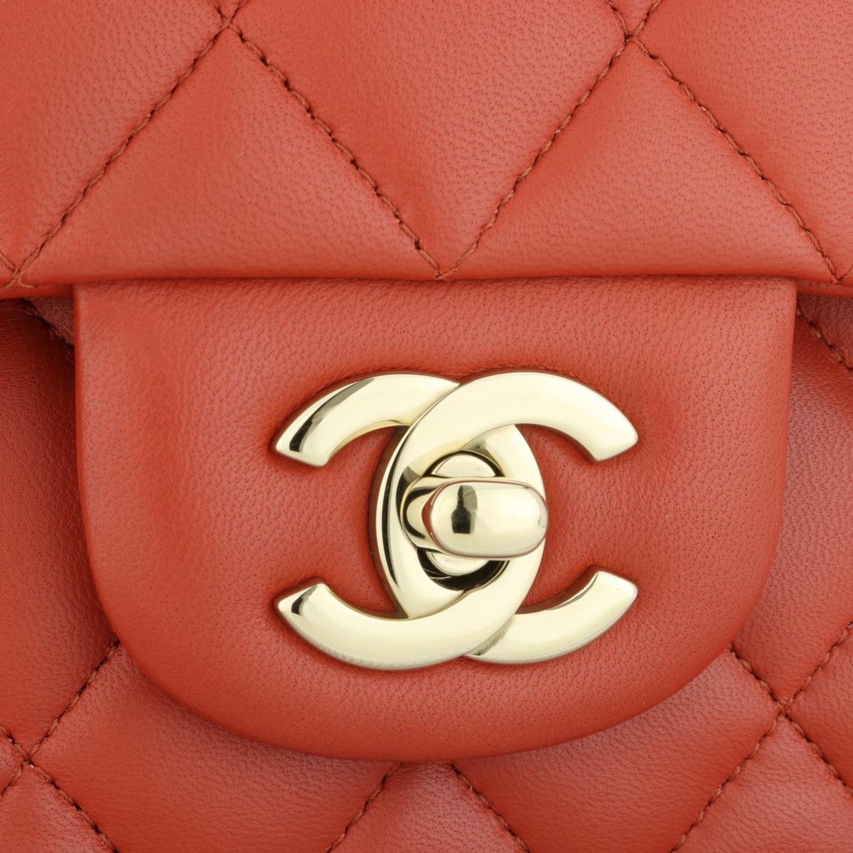 Women's or Men's CHANEL Double Flap Medium Bag Brick Red Brown Lambskin Gold Hardware 2021 For Sale