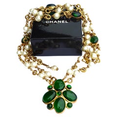 Retro CHANEL double necklace  with green Gripoix glass flower pendant, pearls, 1991'  