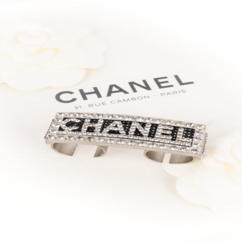Chanel Doppelsilberner Metallring im Angebot 6
