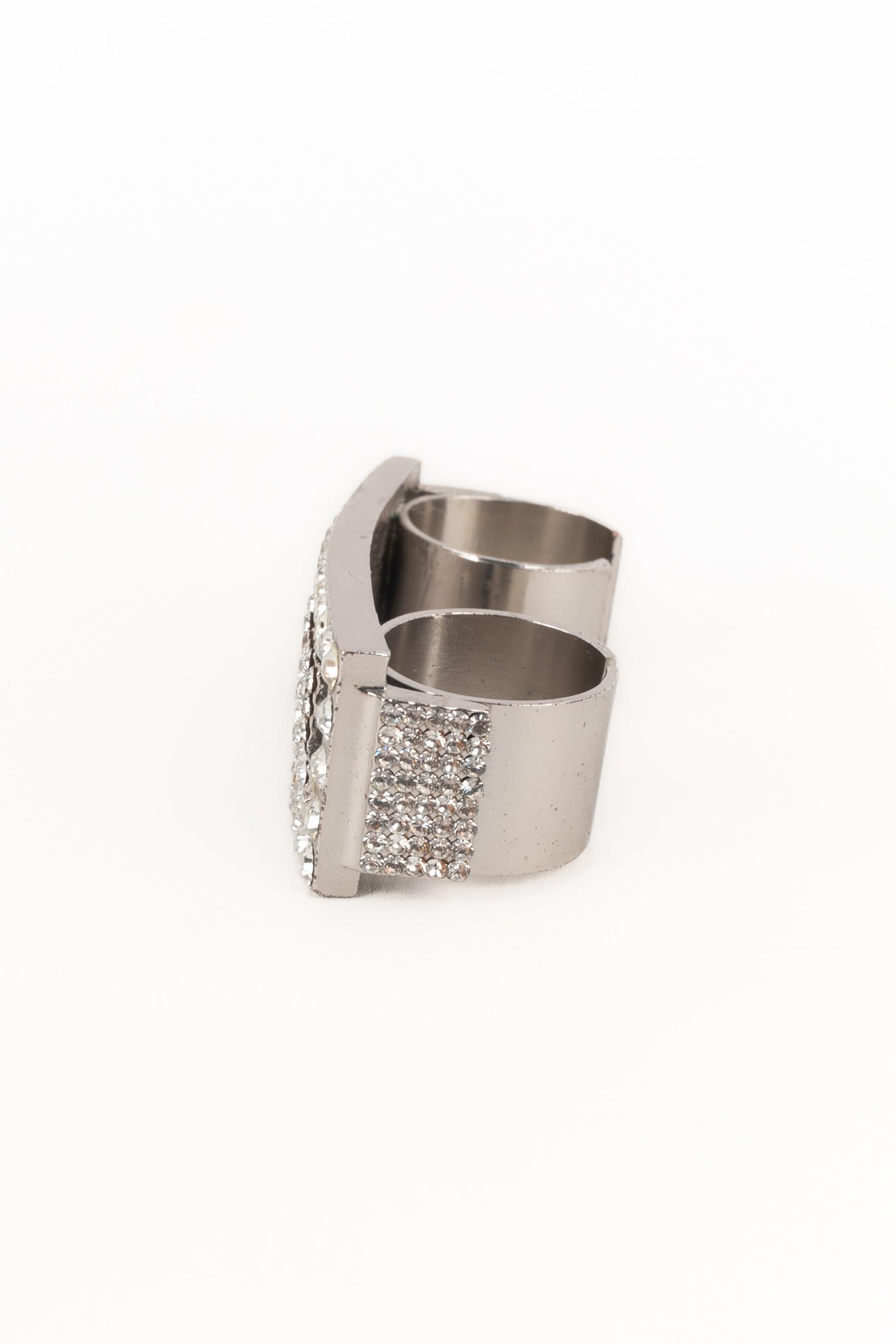 Chanel Doppelsilberner Metallring im Angebot 2