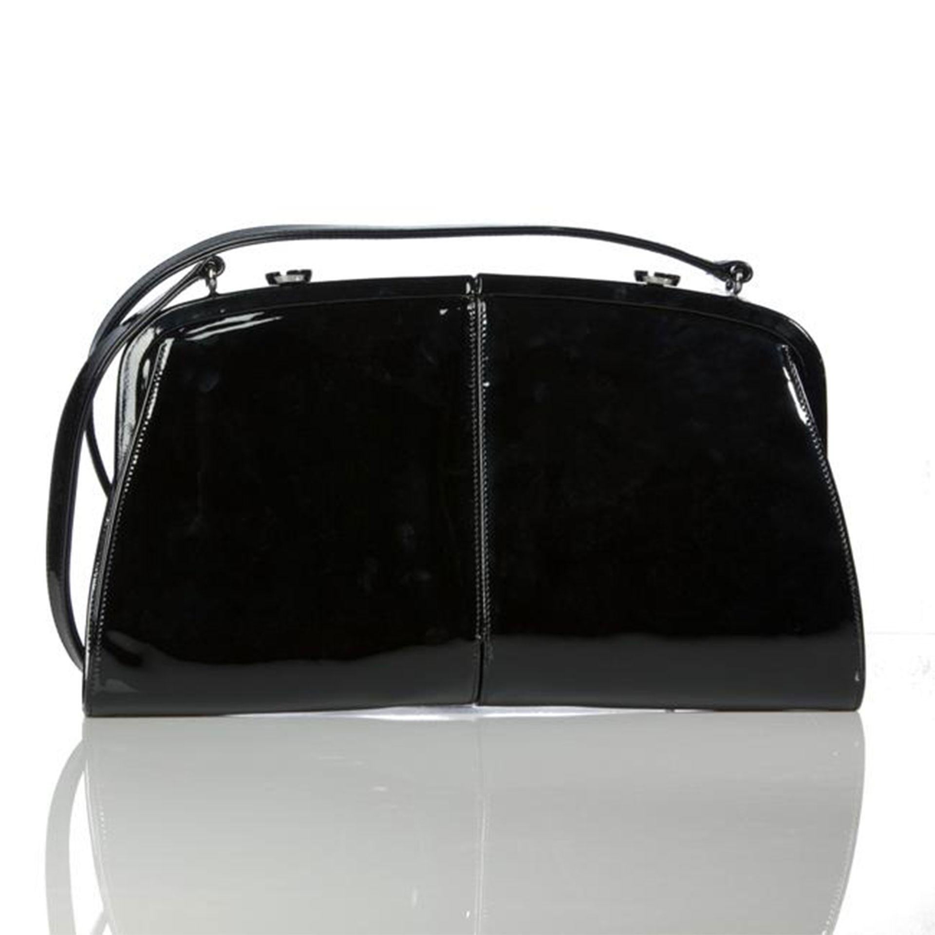Chanel 2007 Double Twin Split Frame Runway Black Patent Leather Cross Body Bag For Sale 4