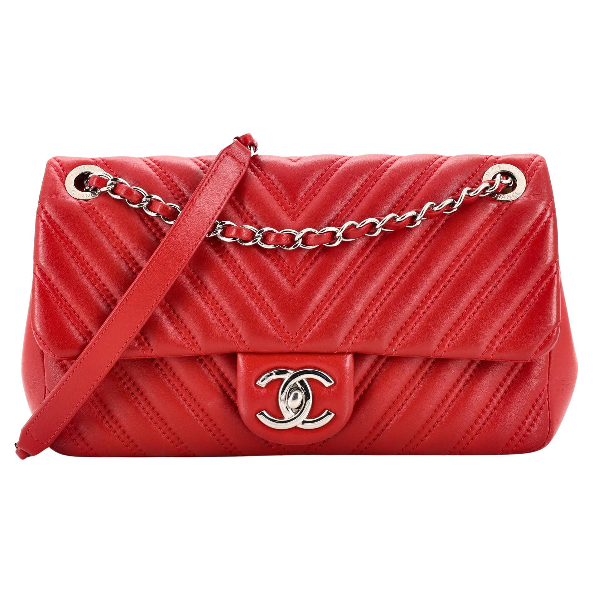 Chanel Double Stitch Flap Bag Chevron Lambskin Medium For Sale