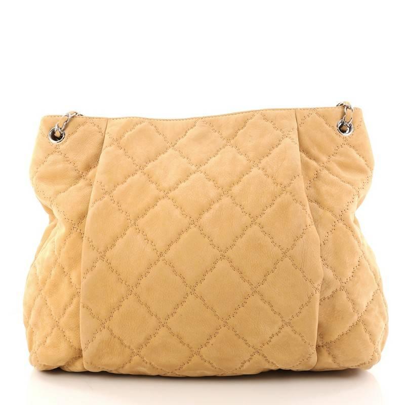 Chanel Double Stitch Hampton Shoulder Bag Quilted Nubuck Large In Good Condition In NY, NY