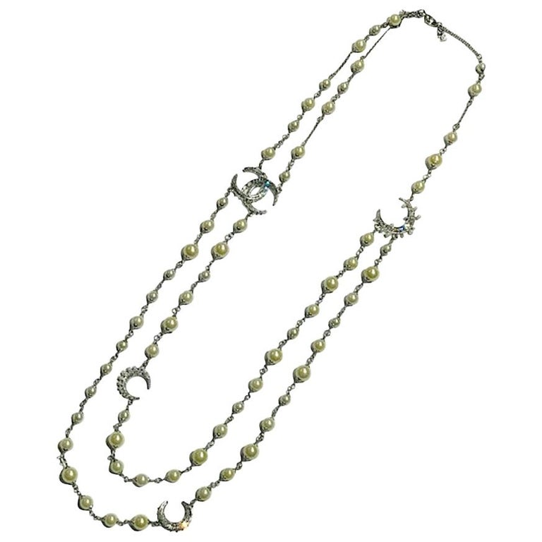 Chanel Pearl Crystal Necklace - 24 For Sale on 1stDibs