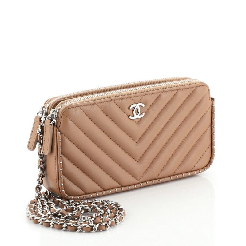 chanel zip clutch