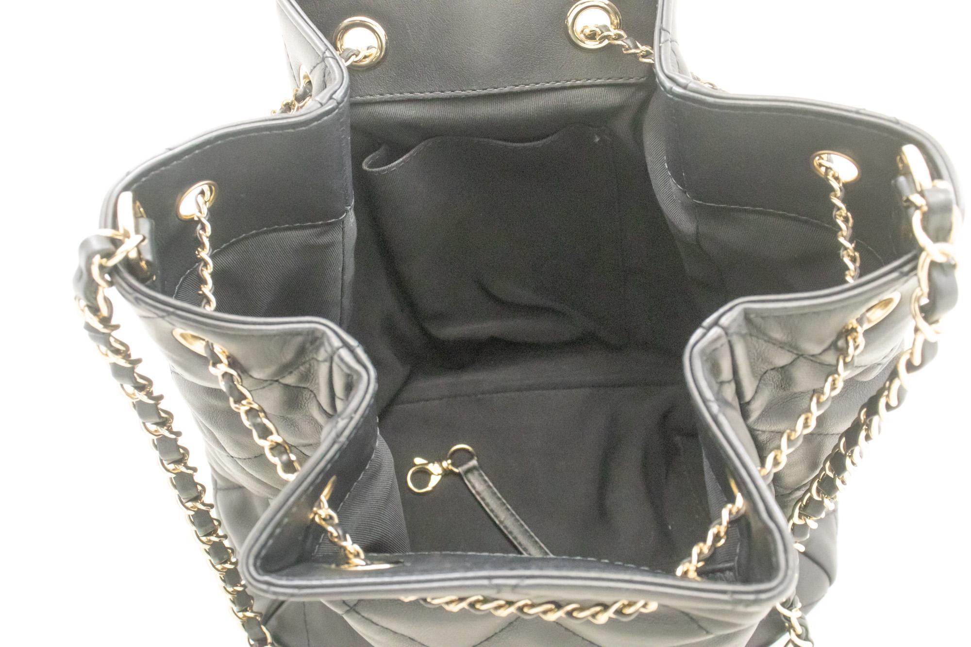 CHANEL Drawstring Chain Shoulder Bag Black Quilted Purse Lambskin For Sale 6