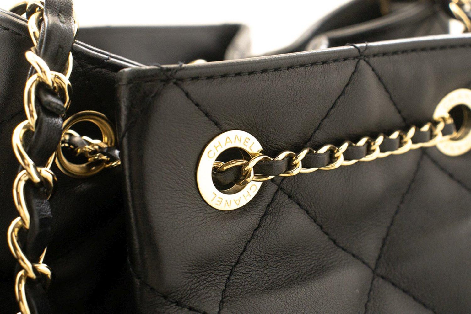 CHANEL Drawstring Chain Shoulder Bag Black Quilted Purse Lambskin For Sale 10